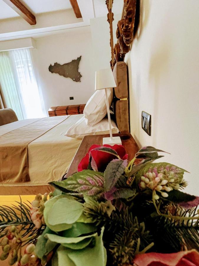 Liborio Homes Catania Bagian luar foto